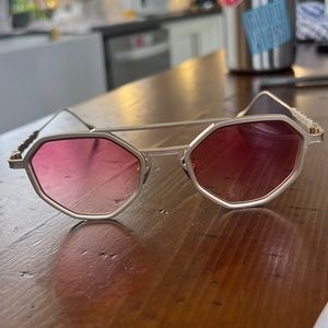 Capote Sunglasses: BRAND NEW